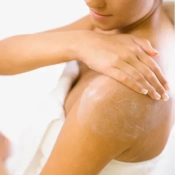 REDWIN SORBOLENE MOISTURISER WITH VITAMIN E 500ML - Image 2